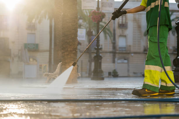 Pressure Washing Contractors in El Valle De Arroyo Seco, NM